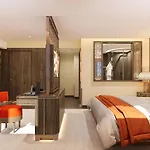 Maya 1850 Hotell