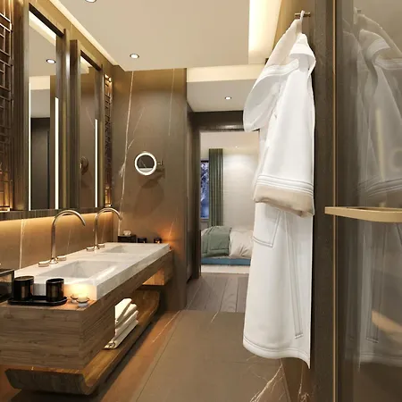 Maya 1850 * Courchevel